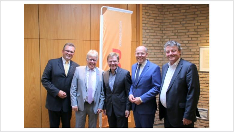 Norbert Theihs, Udo Hansen, Dr. Johann Wadephul, Peter Beyer und Thomas Stritzl Norbert Theihs, Udo Hansen, Dr. Johann Wadephul, Peter Beyer und Thomas Stritzl