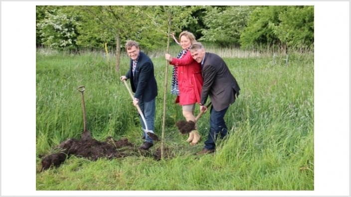 Johann Wadephul, Beate Nielsen und Hans Hinrich Neve